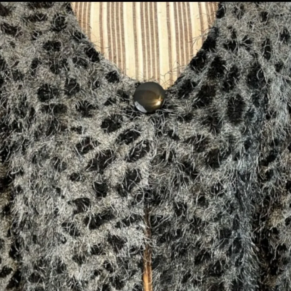 Vintage Isela Fuzzy Animal Print Cardigan Sweater In A Size Medium - Picture 3 of 15
